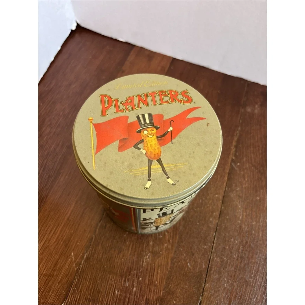 Vintage Mr. Peanut 1898 Tin‎ Planters